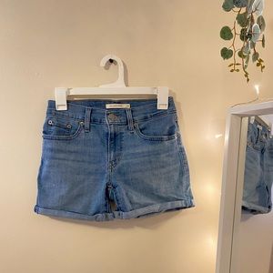 Levi’s Mid Length Jean Shorts - Size 24